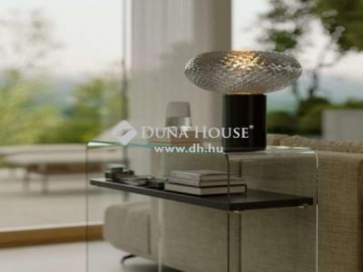 Eladó családi ház Budapest