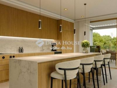 Eladó családi ház Budapest