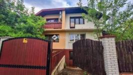 Eladó családi ház Budapest
