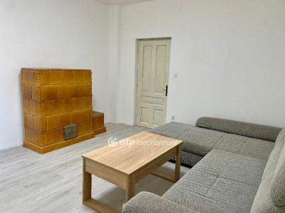 Eladó családi ház Budapest