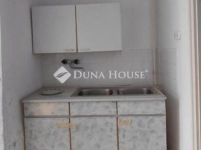 Eladó kastély Szekszárd