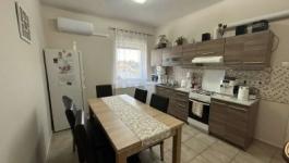 Eladó családi ház Monor