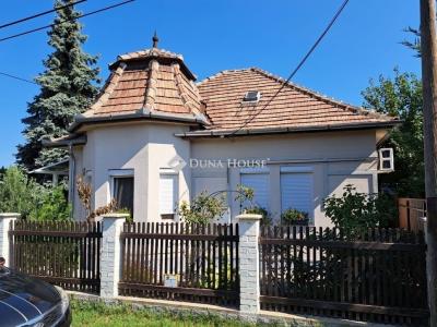 Eladó családi ház Budapest