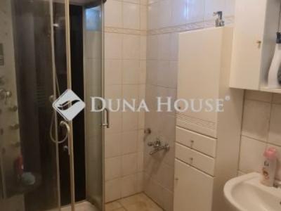 Eladó családi ház Monor