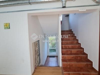 Eladó családi ház Diósd