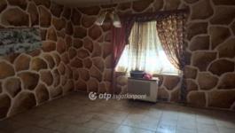 Eladó családi ház Villány