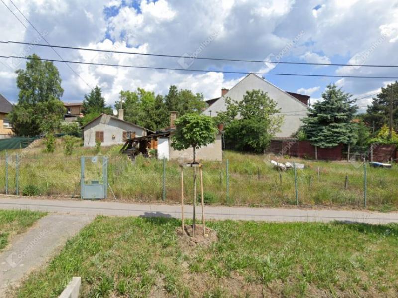 Eladó lakóövezeti telek Budapest