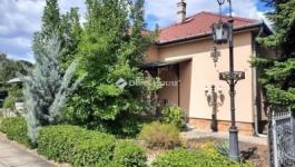 Eladó családi ház Budapest