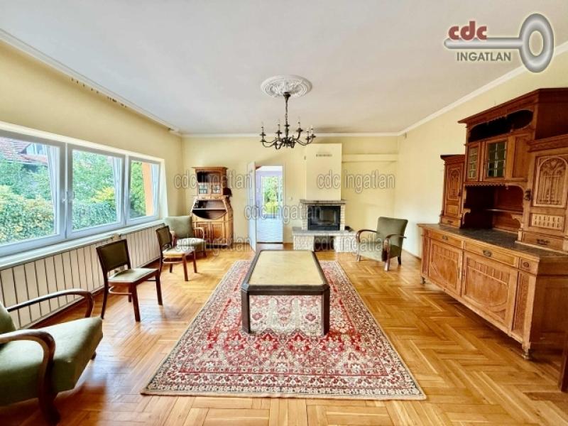 Eladó családi ház