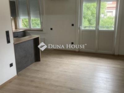 Eladó lakás Pécs