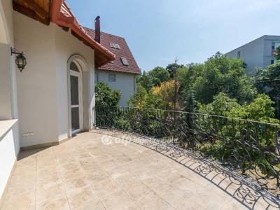Eladó családi ház Debrecen