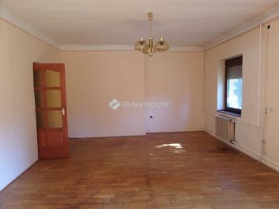 Eladó családi ház Pécs