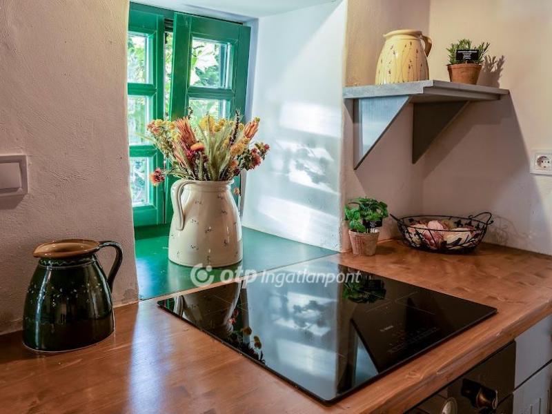 Eladó családi ház Bük