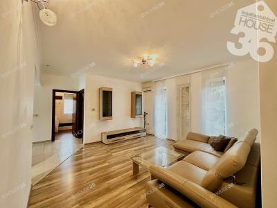 Eladó családi ház Kecskemét