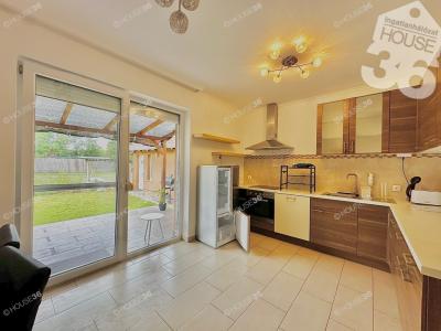 Eladó családi ház Kecskemét