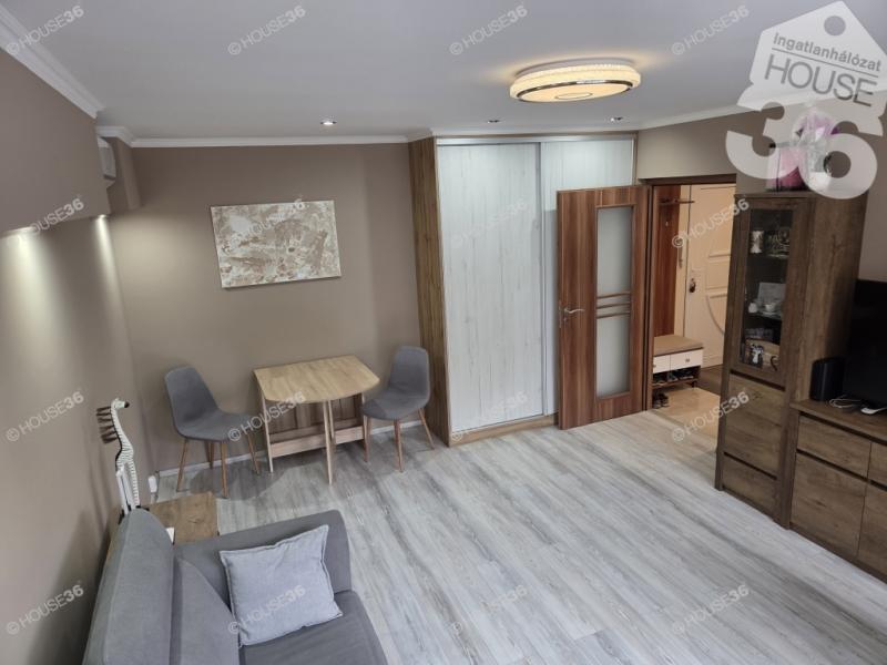 Eladó lakás Nagykőrös