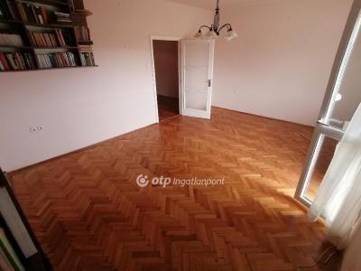 Eladó lakás Debrecen