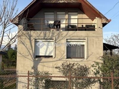 Eladó családi ház Tápiószecső