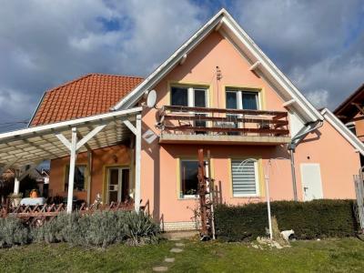 Eladó családi ház Tahitótfalu