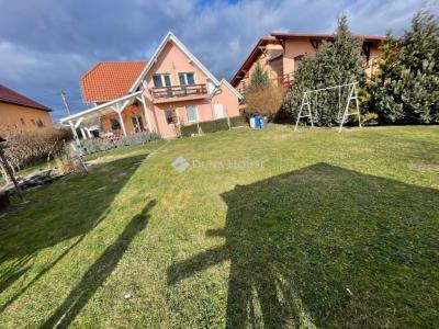 Eladó családi ház Tahitótfalu