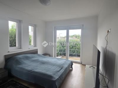 Eladó családi ház Siófok