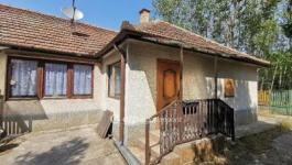 Eladó tanya Albertirsa