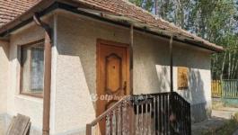 Eladó tanya Albertirsa