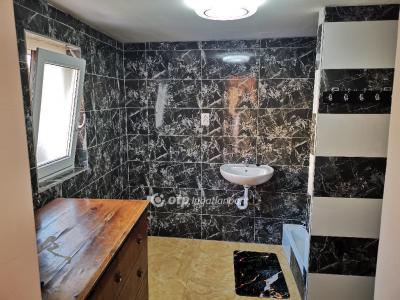 Eladó családi ház Budapest