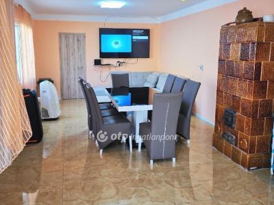 Eladó családi ház Budapest