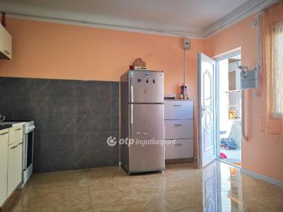 Eladó családi ház Budapest
