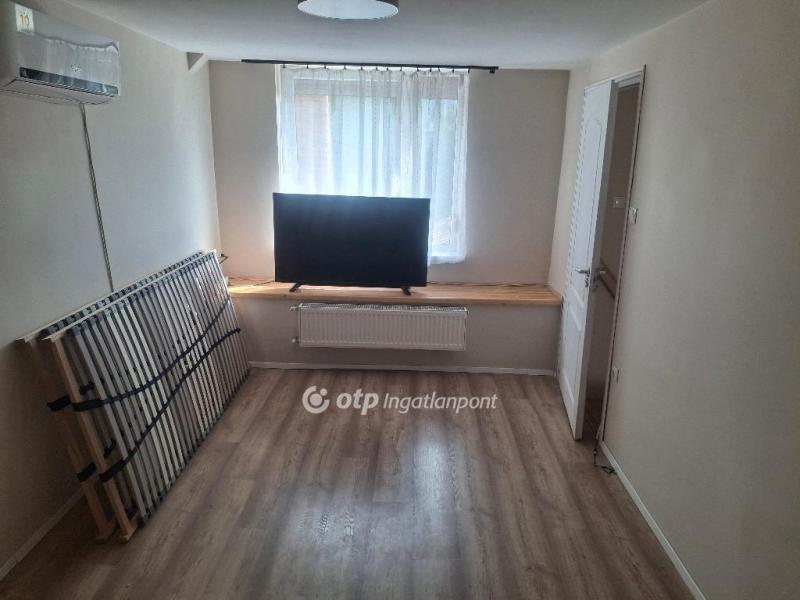 Eladó ikerház Budapest