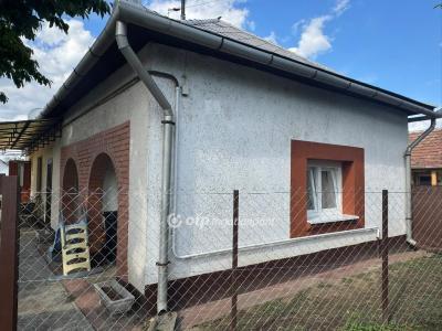 Eladó családi ház Tiszafüred