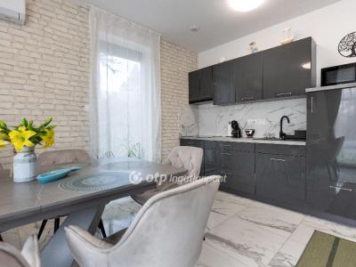 Eladó ikerház Balatonvilágos