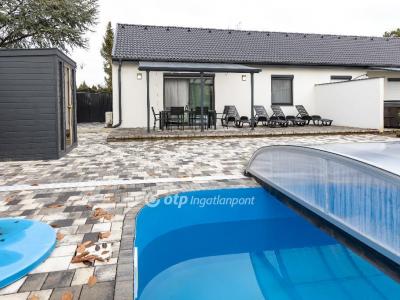 Eladó ikerház Balatonvilágos