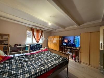 Eladó családi ház Albertirsa