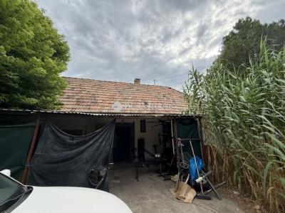 Eladó családi ház Albertirsa