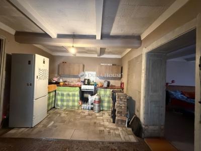 Eladó családi ház Albertirsa