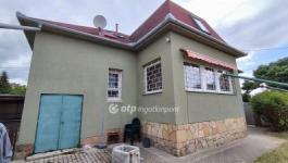 Eladó családi ház Budapest