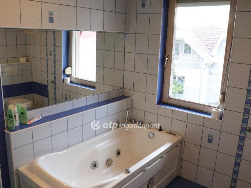 Eladó családi ház Budapest