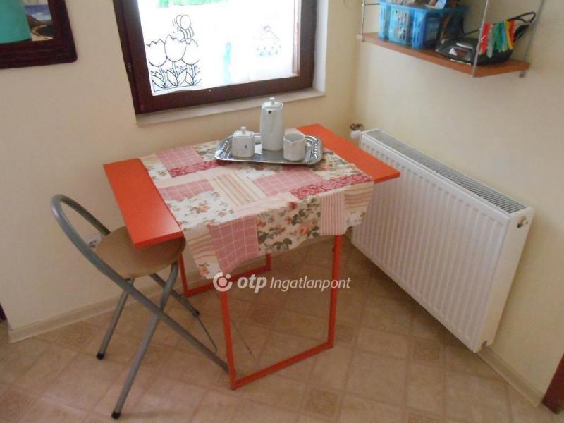 Eladó családi ház Budapest