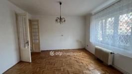 Eladó családi ház Budapest