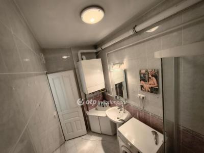 Eladó családi ház Siófok