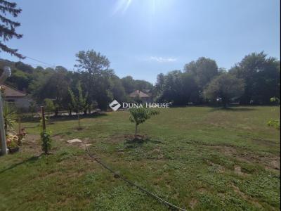 Eladó lakóövezeti telek Bálványos