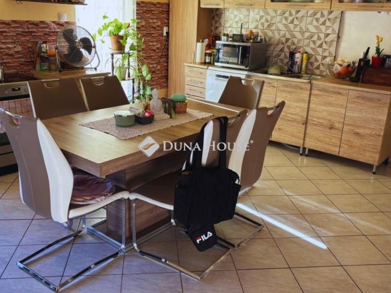 Eladó családi ház Szikszó