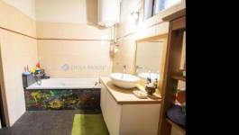 Eladó családi ház Ecser