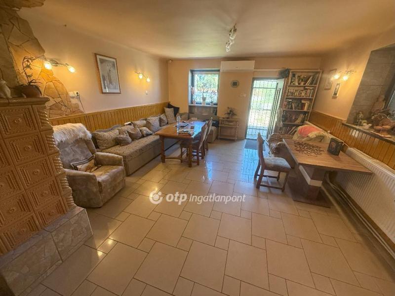 Eladó családi ház Tiszakécske