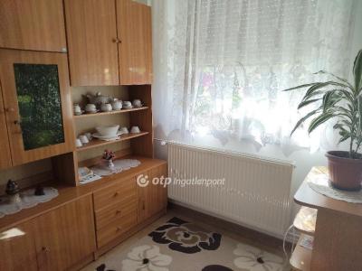 Eladó sorház Tömörkény