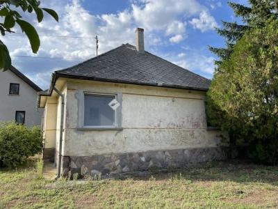 Eladó családi ház Őrbottyán