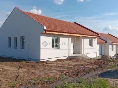 Eladó ikerház Szada