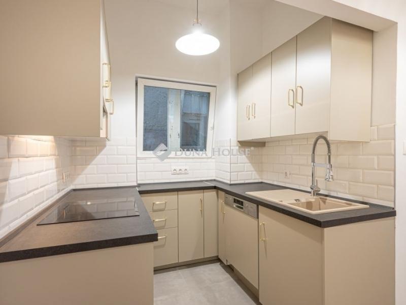 Eladó lakás Budapest